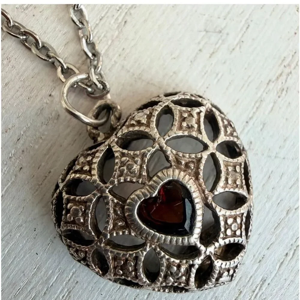 Avon Sterling Silver Openwork Heart Locket Pendant Necklace